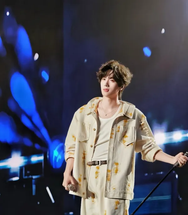 Zhan Xuan: The Shadow Wolf of Riverrun