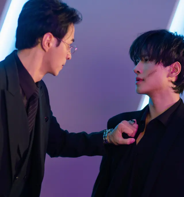 Zhan Xuan: Crimson Rebellion