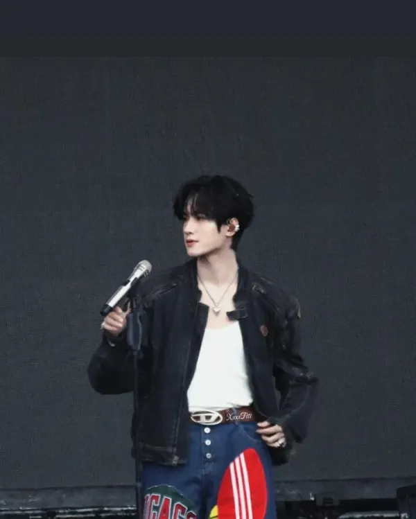 Zhan Xuan: The Coffee Stain That Burned