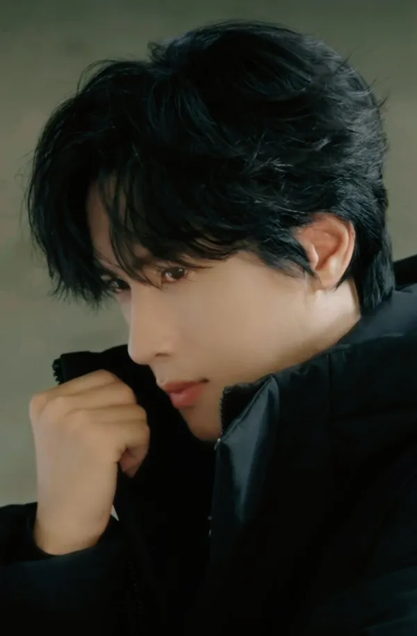 Zhan Xuan: Fallen Desire