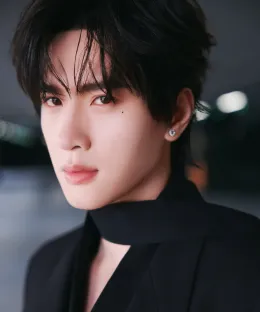 Zhan Xuan | High Stakes Temptation