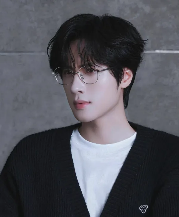 Guo Chengyu: Frost's Obsession