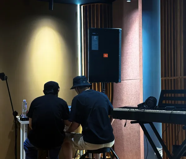 Guo Chengyu | Forbidden Desire