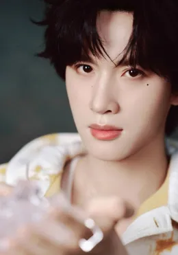 Zhan Xuan: Forbidden Canvas