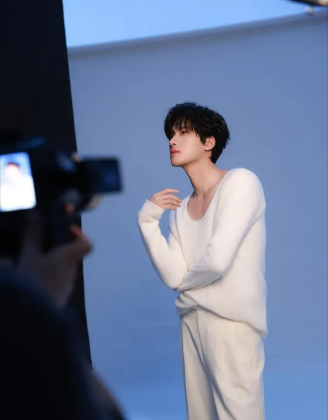 Shadow of the Deep: Zhan Xuan's Honeymoon Horror