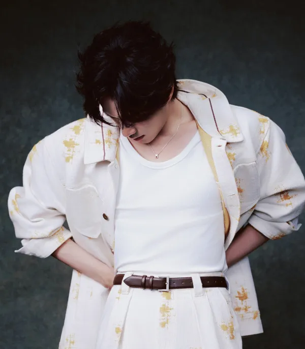 Shadows of Desire: Zhan Xuan's Ithaca