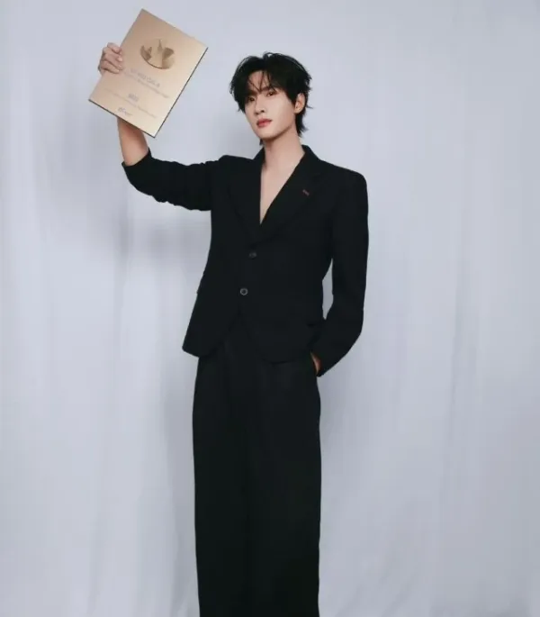 Zhan Xuan: Imperial Captivity