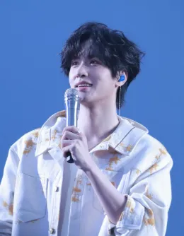 Zhan Xuan | The Red Ink Obsession