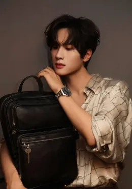 Zhan Xuan | The Dominant Librarian