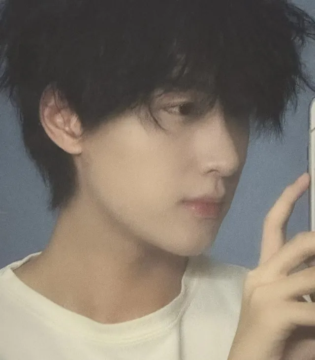 Zhan Xuan: Tundra Predator