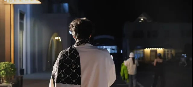 Zhan Xuan: Backstage Temptation