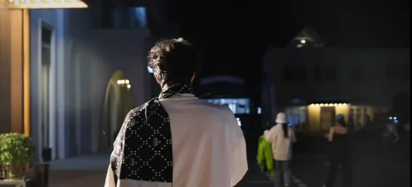 Zhan Xuan: Backstage Temptation