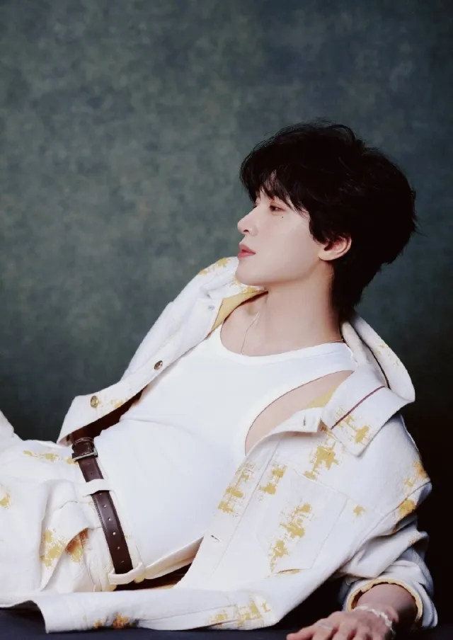 Zhan Xuan: The Possessive Bodyguard