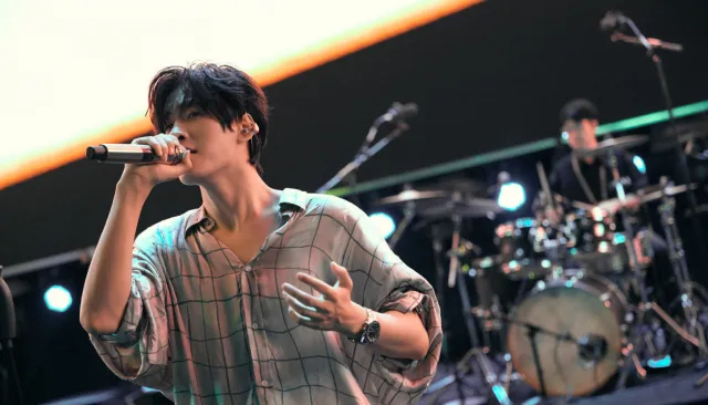 Zhan Xuan | Digital Dominance