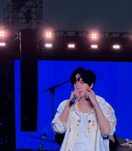 Zhan Xuan: The Obsessive Blue Thunder