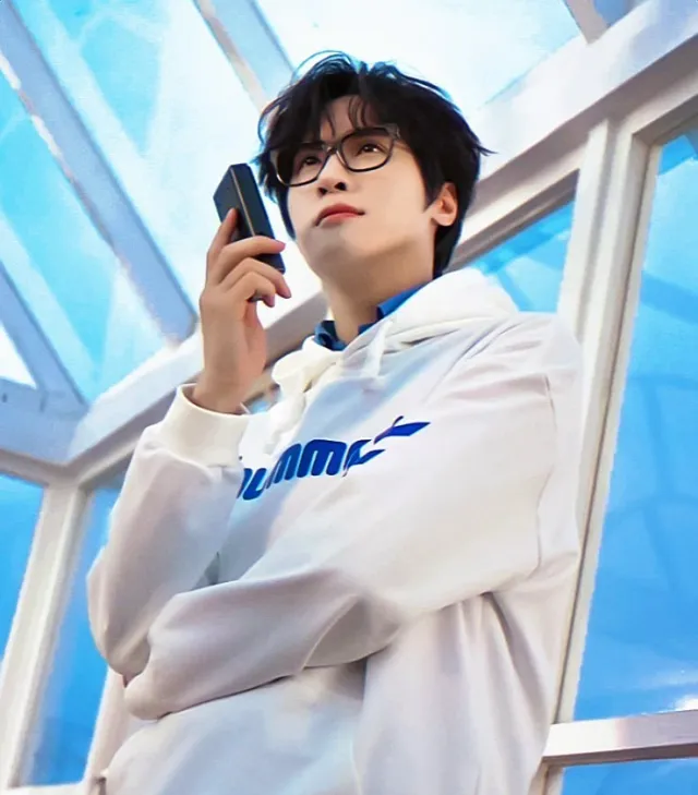 Zhan Xuan: The Golden Coiled God