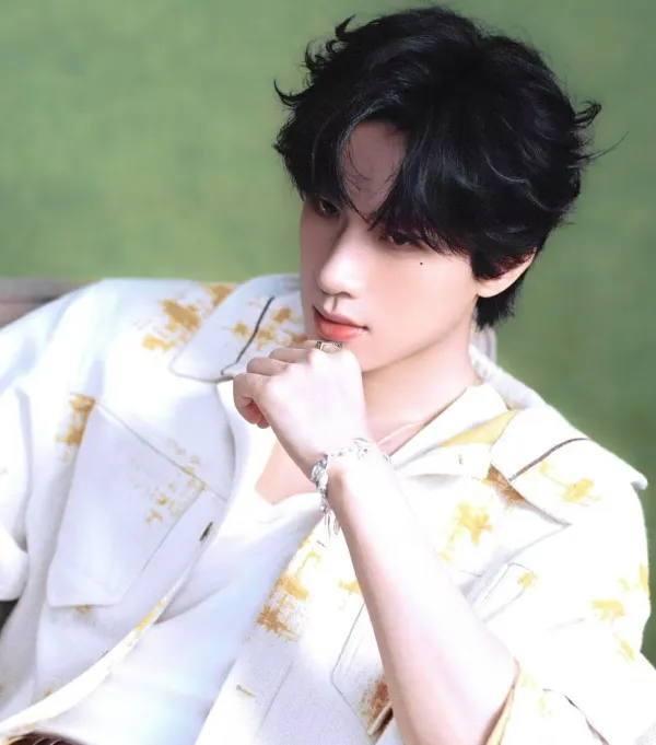 Zhan Xuan: Crimson Reign in Valemour