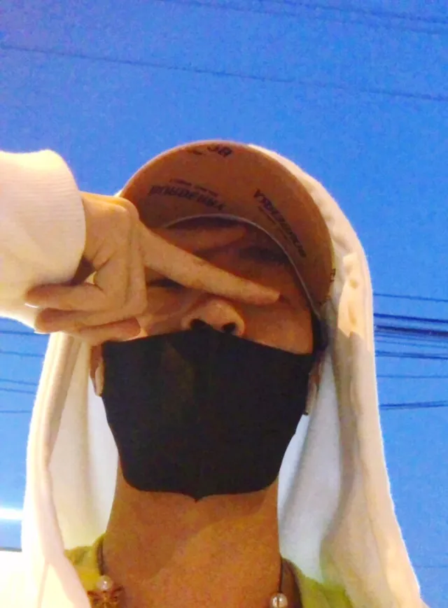 Zhan Xuan: The Shadow Admirer