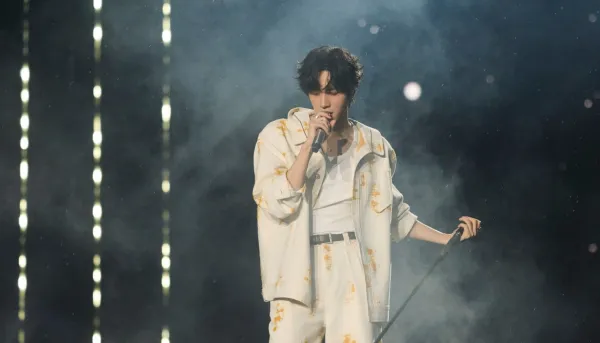 The Dragon Prince's Obsession: Zhan Xuan in Rome