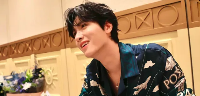 Shadowed Vows: Zhan Xuan's Obsession