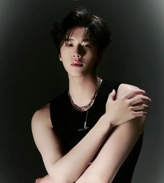 Zhan Xuan: The Club's Forbidden Desire