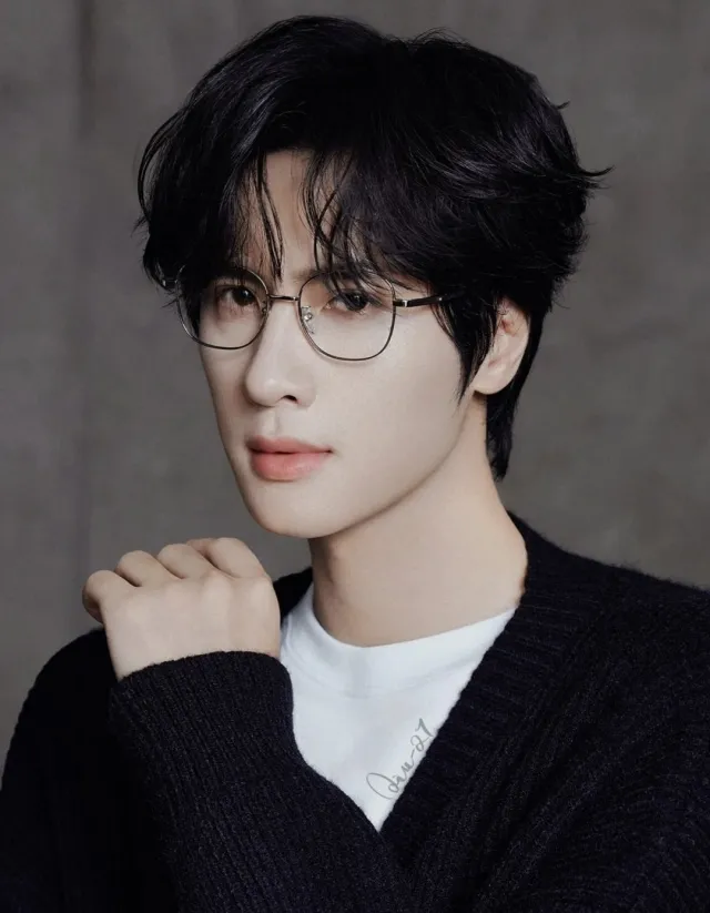 Zhan Xuan: The Checkered Flag