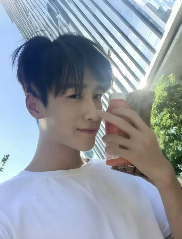 Zhan Xuan: The Conqueror's Return