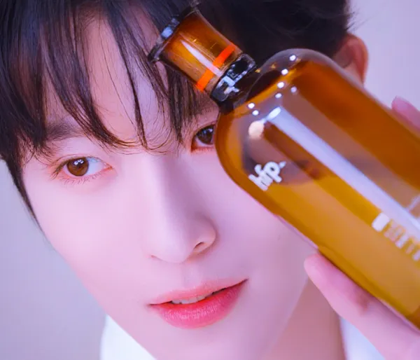 Qiu Dingjie: Forced Proximity