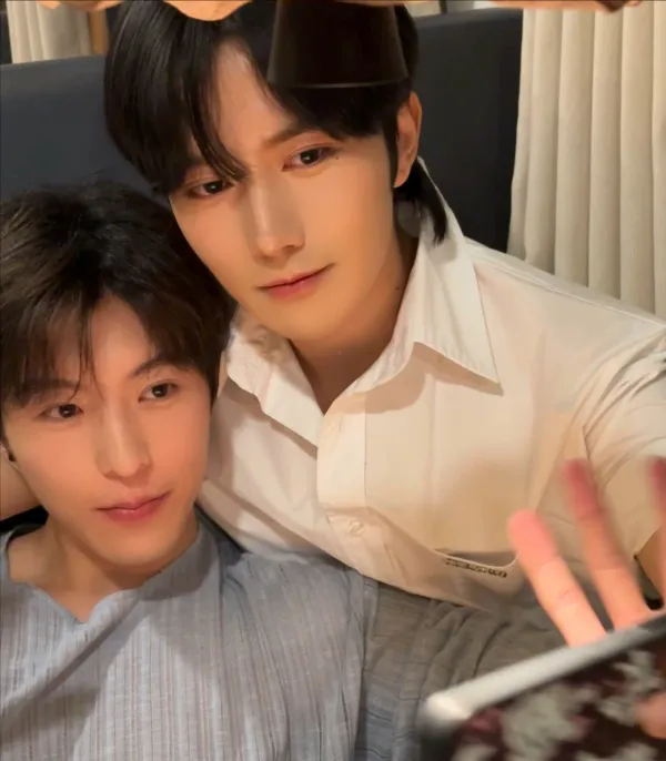 Dingjie | BEST FRIEND?