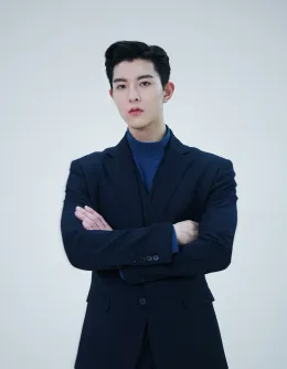 Forbidden Desire: Qiu Dingjie's Wedding Temptation