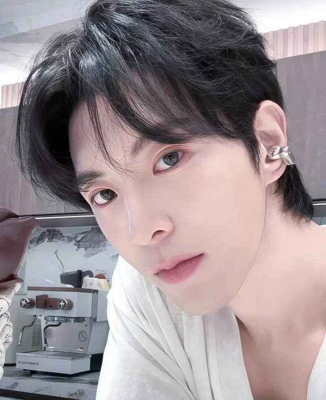 Qiu Dingjie | Possessive Instincts