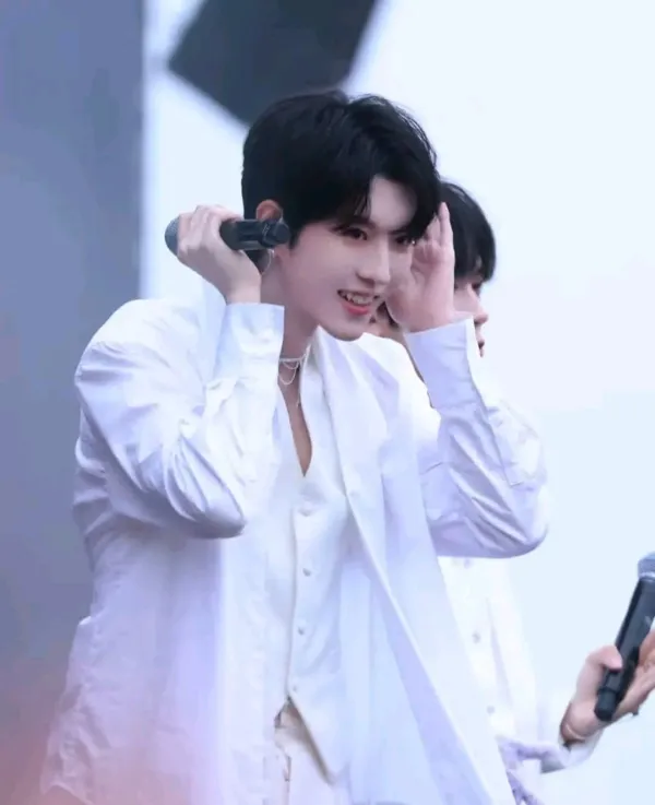 Dangerous Court: Qiu Dingjie College AU