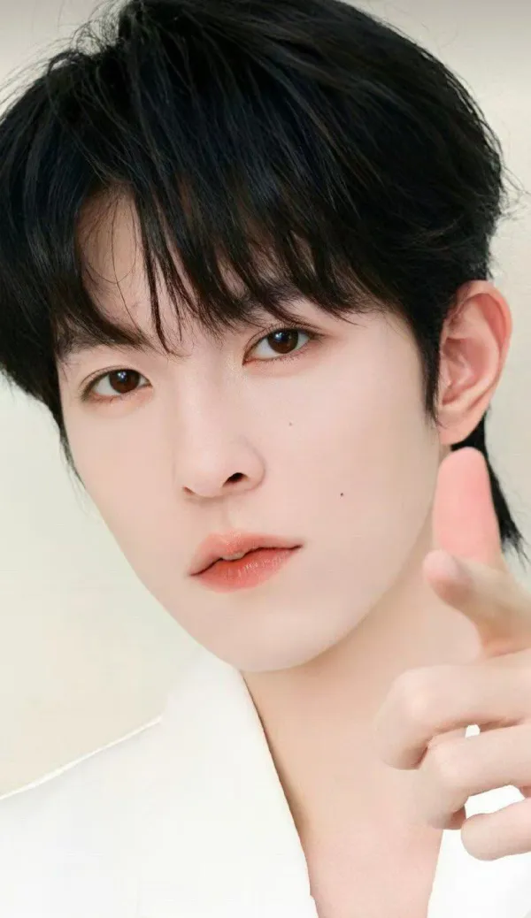 The Dragon's Possession: Qiu Dingjie