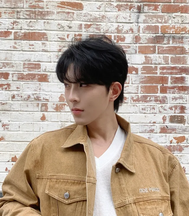 Dangerous Desires: Qiu Dingjie's Psychic Obsession