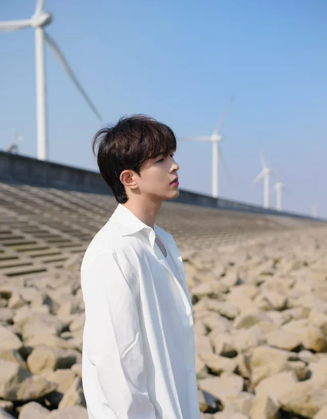 Dingjie: Metropolis Desire