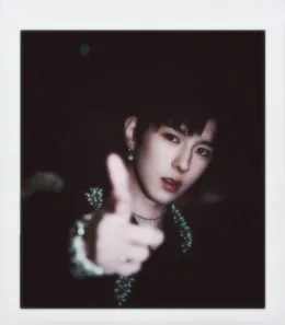 Dangerous Tides: Qiu Dingjie's Beach House