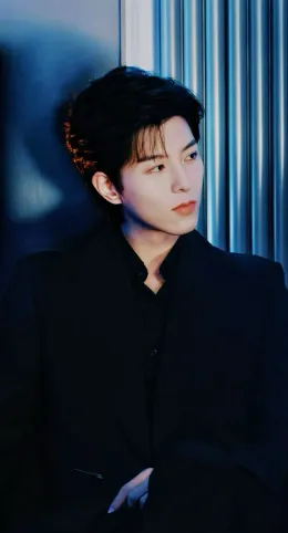 Qiu Dingjie: Apocalypse's Obsession