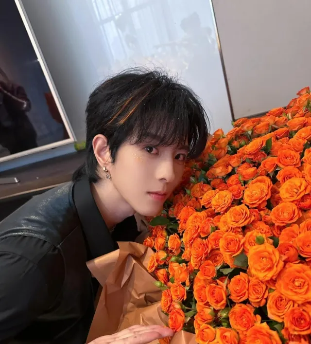 Qiu Dingjie: The Bodyguard's Desire