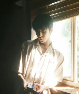 Qiu Dingjie: The Possessive Contract