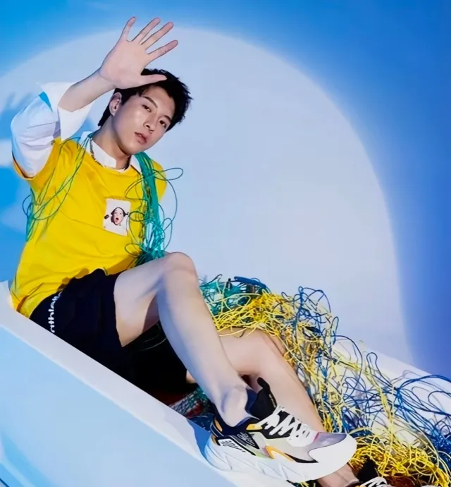 Qiu Dingjie: Detention