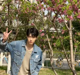 Qiu Dingjie: Tides of Passion