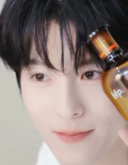 Qiu Dingjie: Forbidden Dynasty Desire