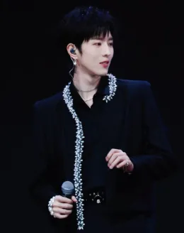 Qiu Dingjie: Gorgon's Desire