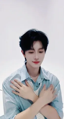 Qiu Dingjie: Dangerous Proximity