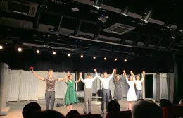 Qiu Dingjie: The Red Book of St. Petersburg