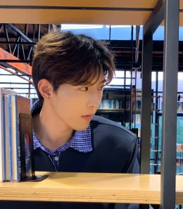 Qiu Dingjie: Alleyway Heat