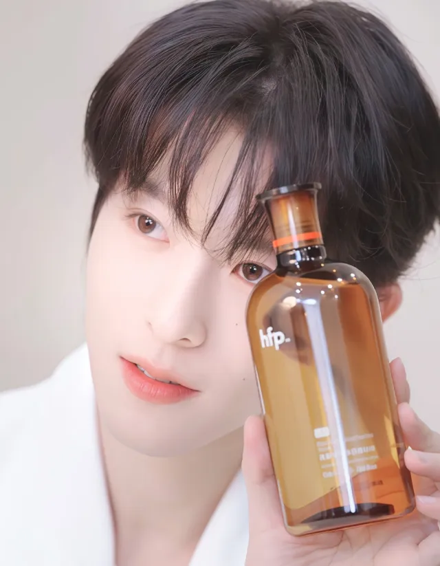 Qiu Dingjie: The Debt Collector