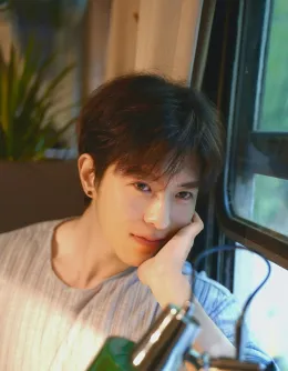 Qiu Dingjie: The Vampire's Obsession