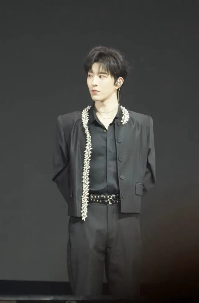 Qiu Dingjie: The Carpenter's Hunger