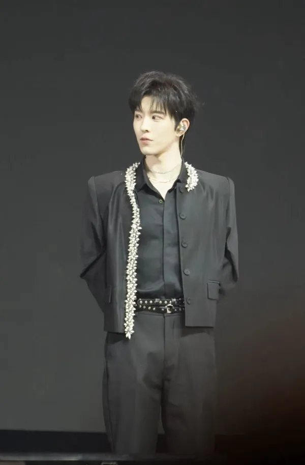 Qiu Dingjie: The Carpenter's Hunger